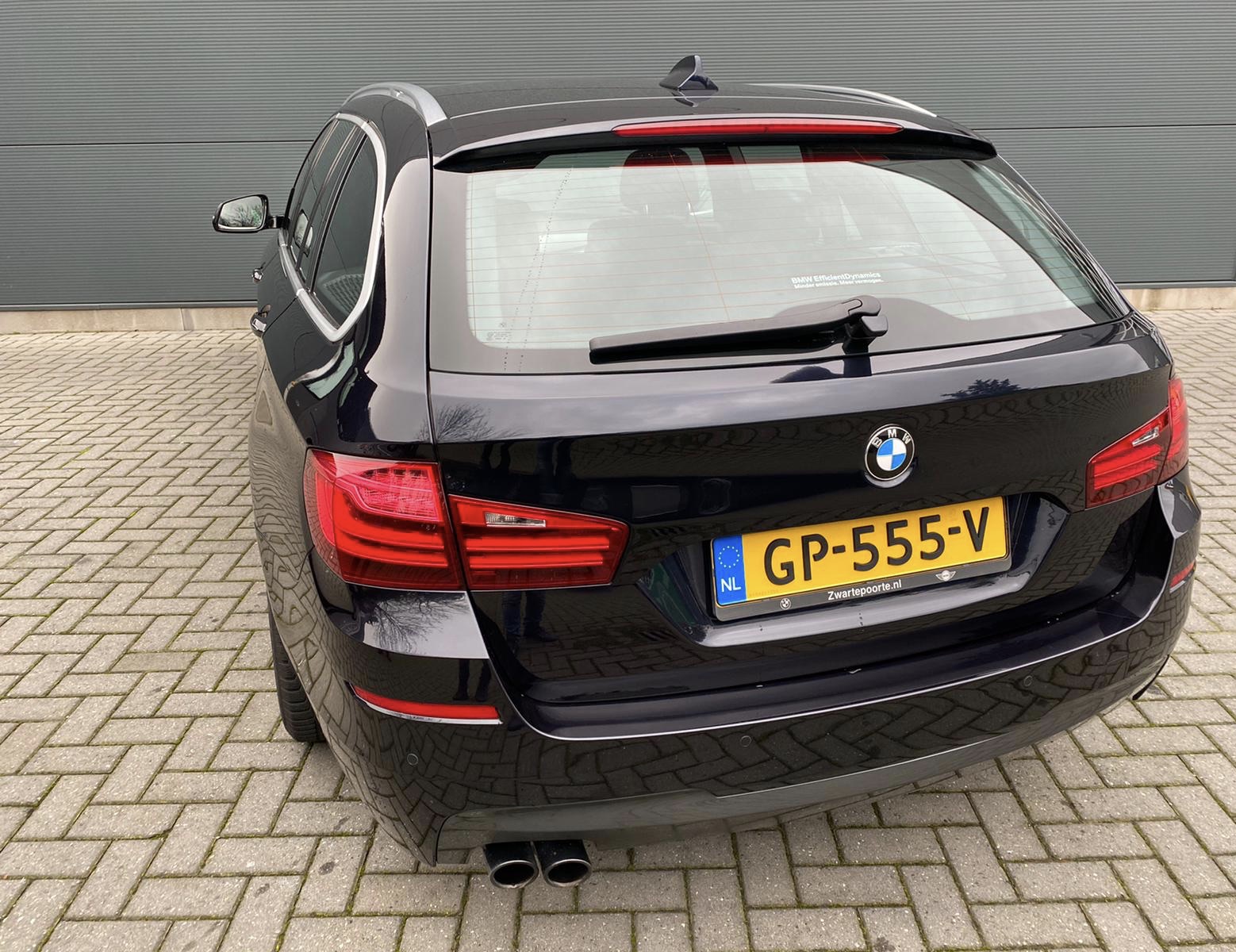 BMW5-13